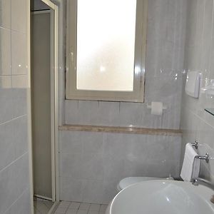 Classic Single Room